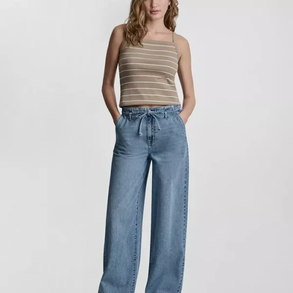 DKNY Jeans Petite High-Rise Wide-Leg Jeans.